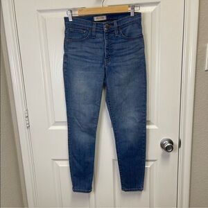 Madewell “9” High-Rise Skinny Crop” Jeans. 
Sz 27